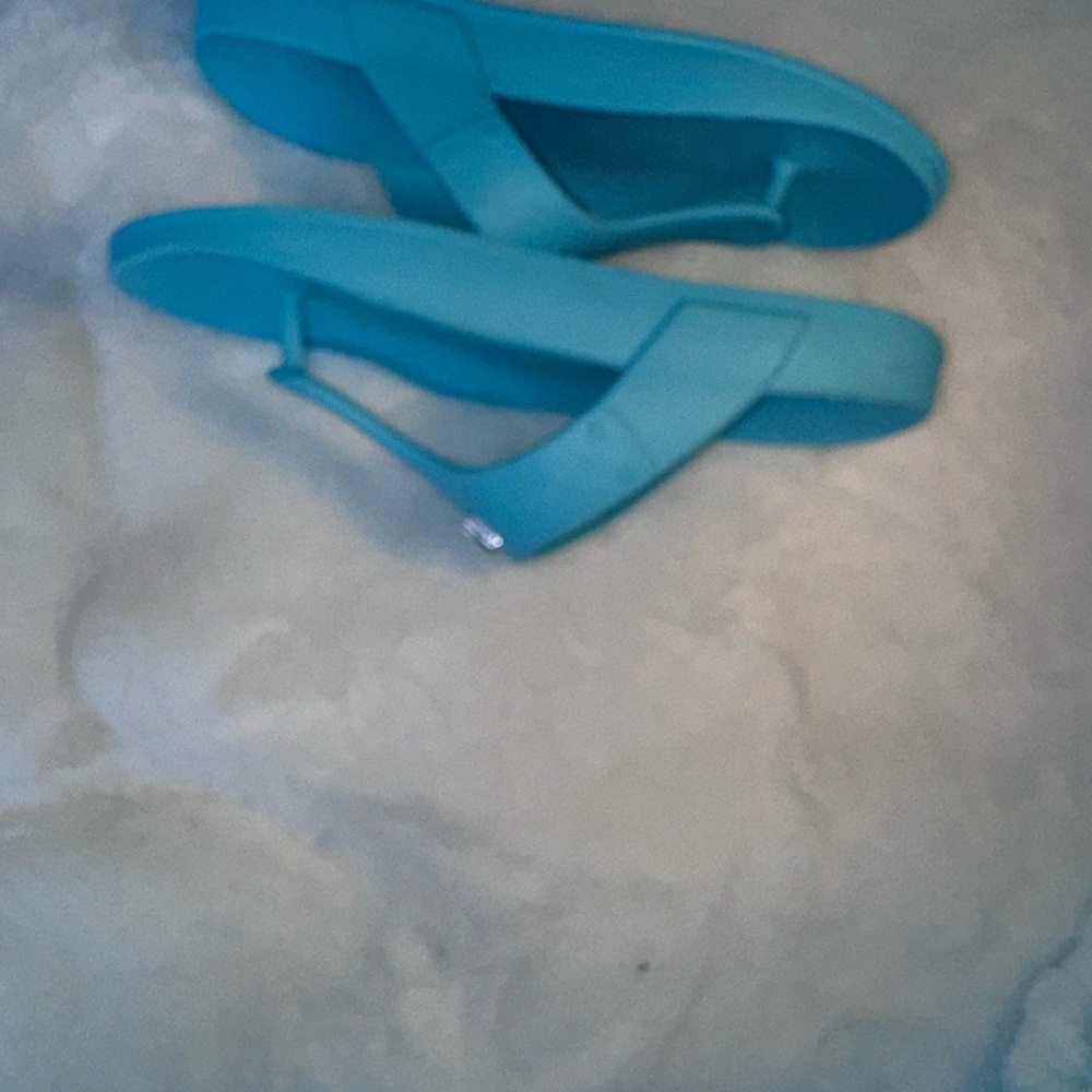 Michael Kors Lindsey Thong Turquoise Blue Slide Sandals Size 8 - Picture 5 of 7